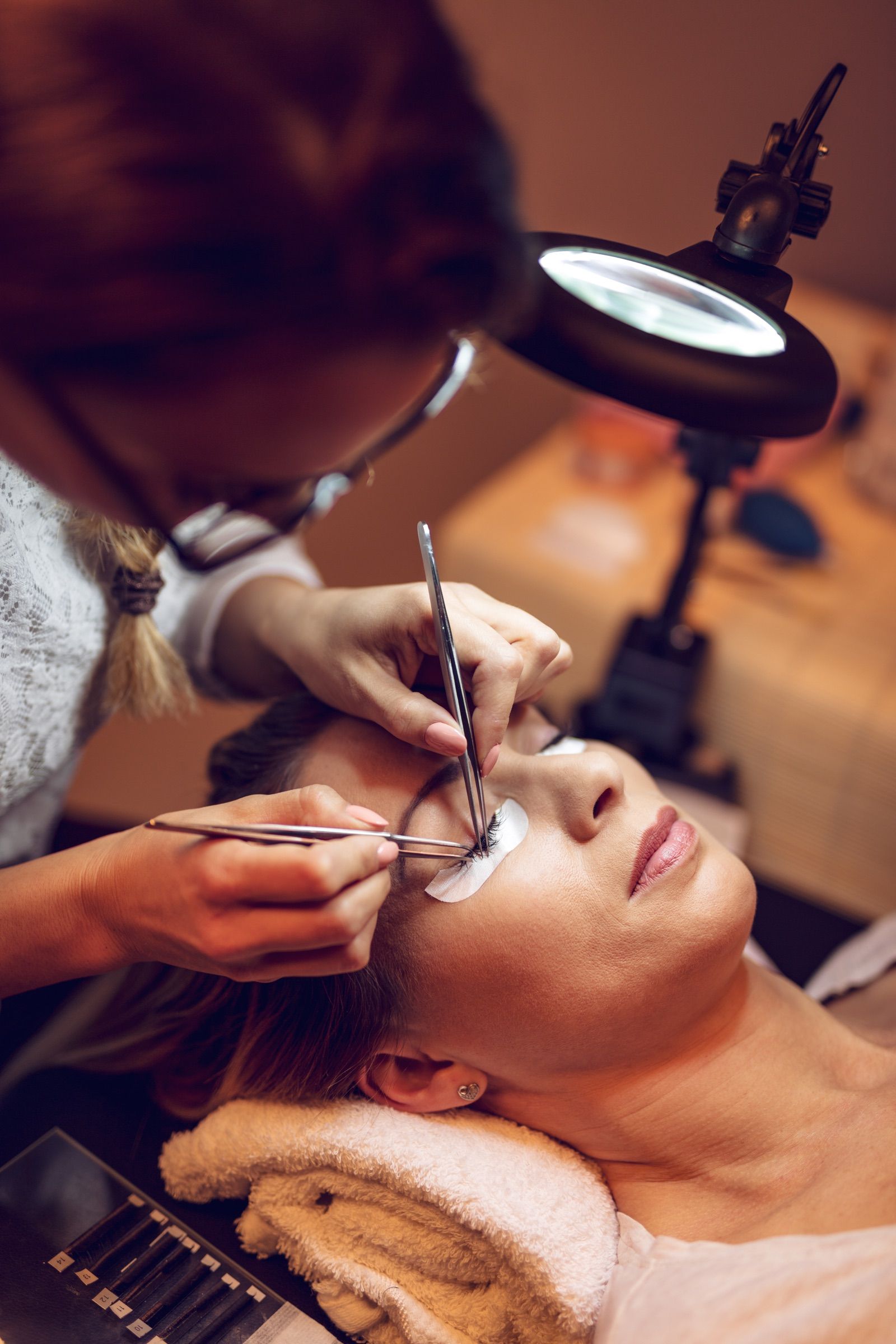 A lash extension treatment where refills and client notes need to stay under control.